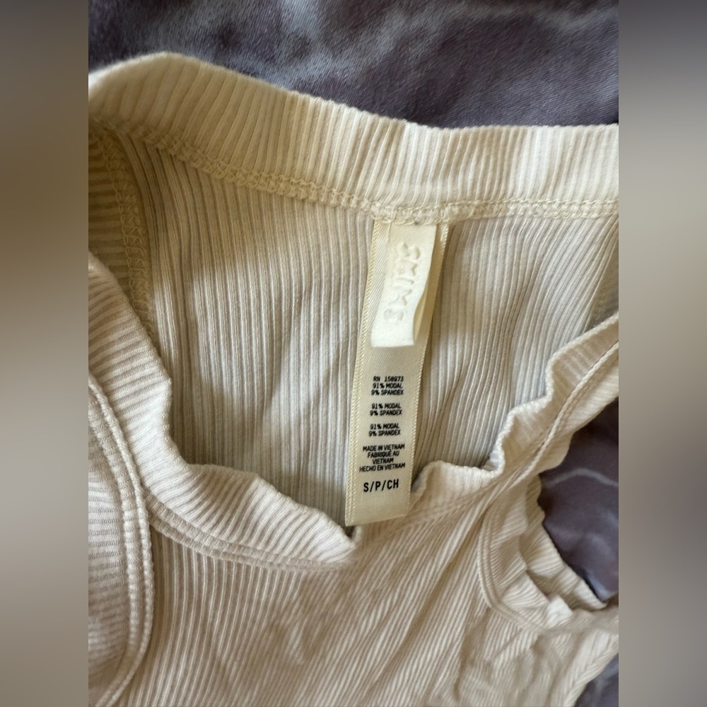 SKIMS Cream Ribbed Racerback Tank Top - Picture 3 of 7